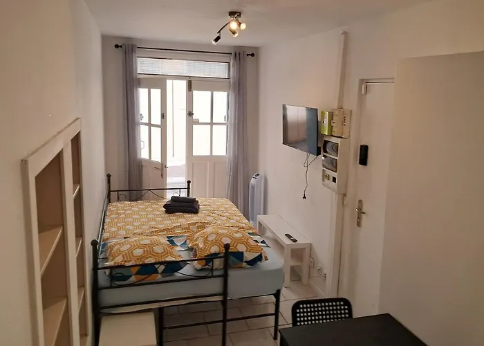 Budgetbnb 180 Centre Toulon